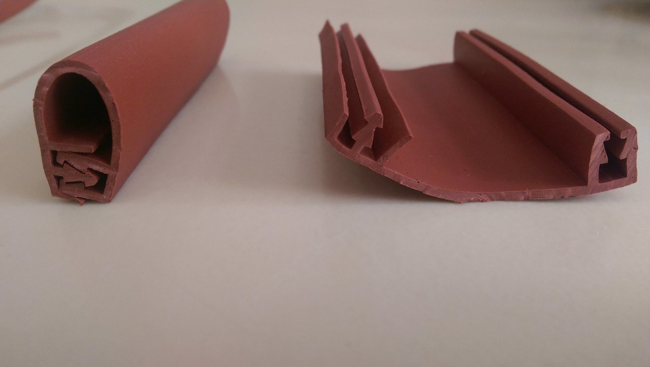 Tırnaklı Tip İletken İzolasyonu Kapama (Q8-Swallow)