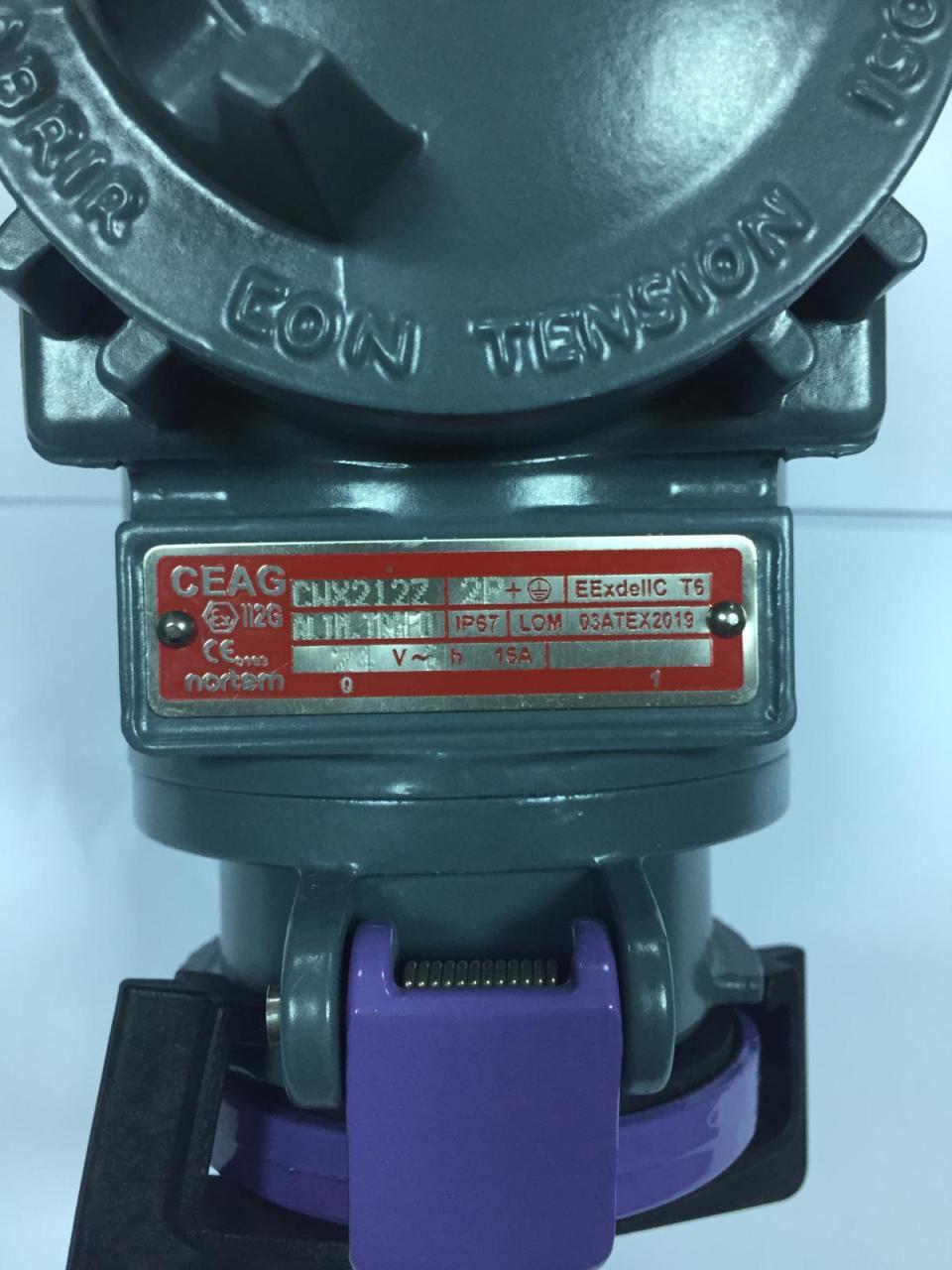COOPER CROUSE-HİNDS  CWX 212 Z 24-48 V PRİZ
